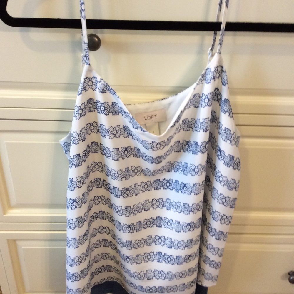 4 Ann Taylor Loft shirts all new without tags! - Picture 5 of 5